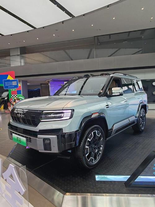 东莞121比亚迪方程豹硬派越野的爆款，英菲尼迪35周年与你共成长